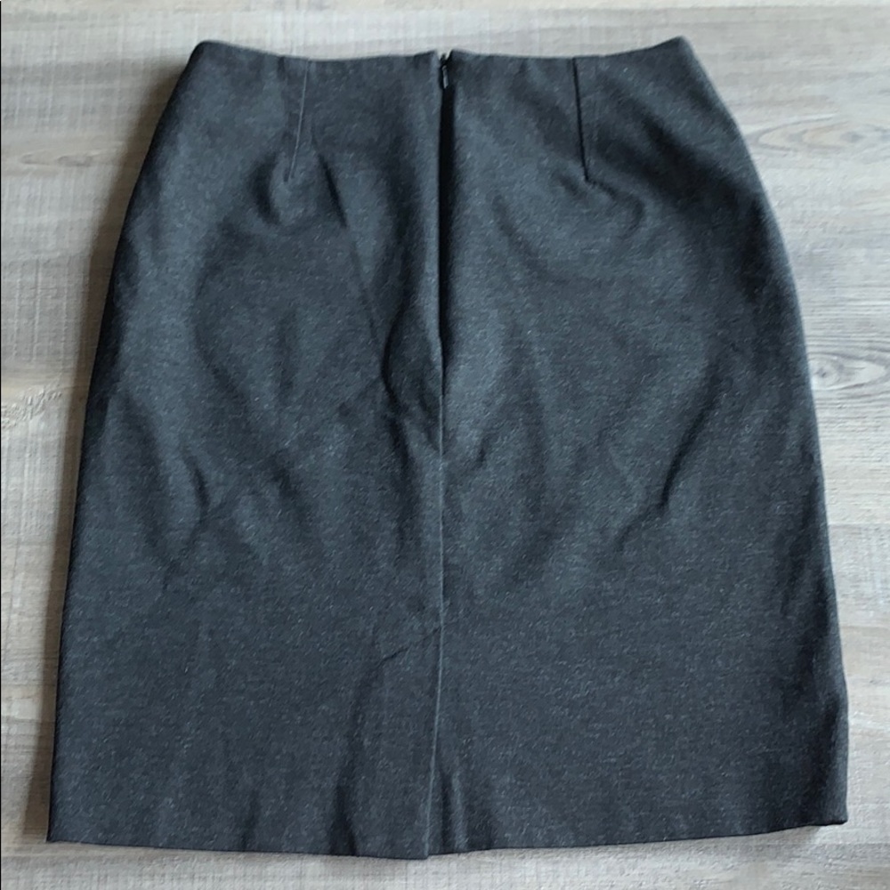 Halogen charcoal knit pencil gray skirt size 4